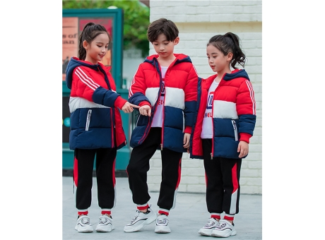 校(xiào)服